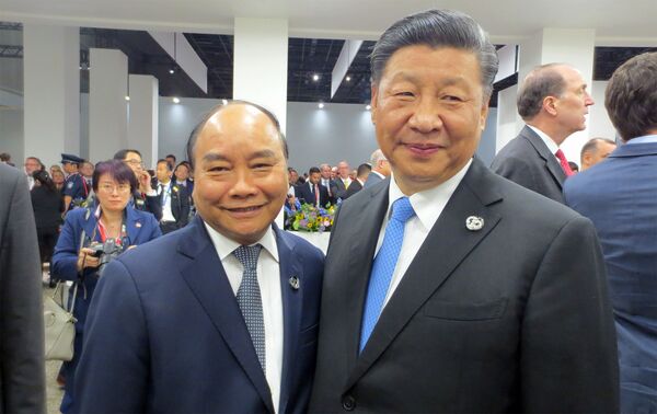 Trump khẳng định tình cảm tốt đẹp với Việt Nam: Thủ tướng gặp gỡ song phương bên lề Hội nghị G20 Trump khẳng định tình cảm tốt đẹp với Việt Nam: Thủ tướng gặp gỡ song phương bên lề Hội nghị G20 - Sputnik Việt Nam
