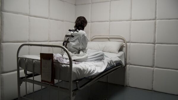Một người phụ nữ trong bệnh viện tâm thần - Sputnik Việt Nam