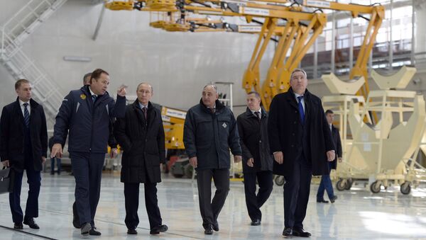 Tổng thống Nga trong chuyến thanh tra công trình sân bay vũ trụ Vostochnyi - Sputnik Việt Nam