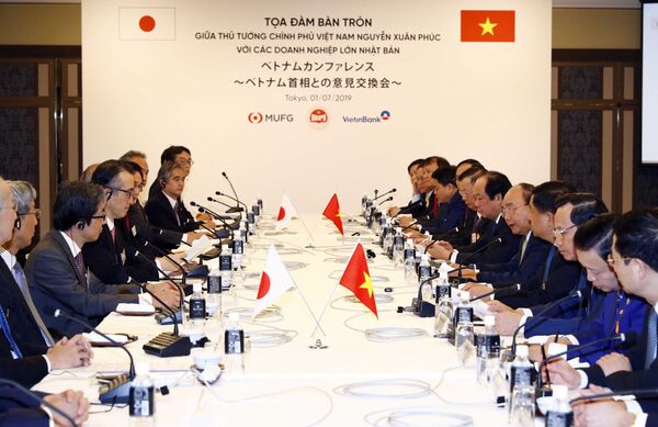 Thứ trưởng Ngoại giao Bùi Thanh Sơn: Thủ tướng Nguyễn Xuân Phúc đã thành công tại G20 Thứ trưởng Ngoại giao Bùi Thanh Sơn: Thủ tướng Nguyễn Xuân Phúc đã thành công tại G20 - Sputnik Việt Nam