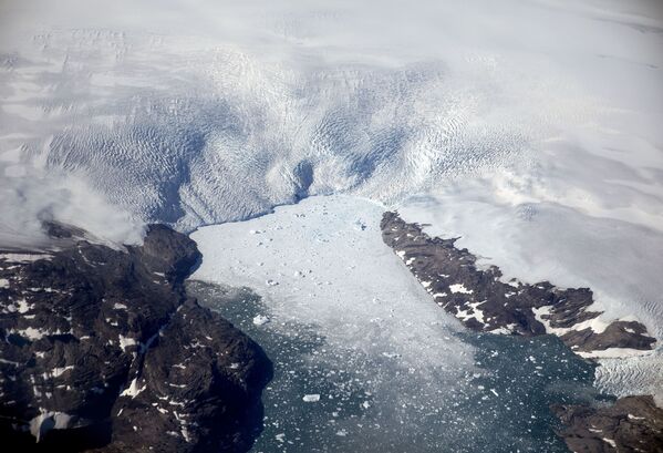 Sông băng tan chảy ở Greenland - Sputnik Việt Nam