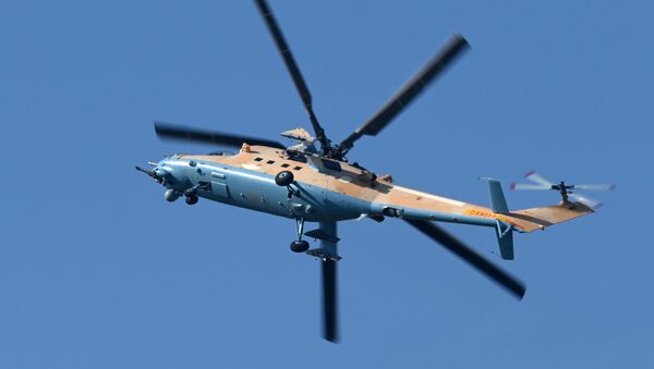 Máy bay trực thăng vận tải-tấn công Mi-35M - Sputnik Việt Nam