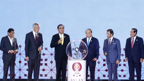  Thủ tướng Nguyễn Xuân Phúc dự khai mạc Hội nghị cấp cao ASEAN lần thứ 34 - Sputnik Việt Nam