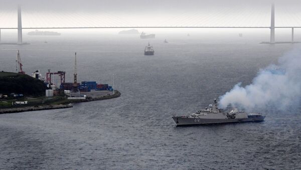 Lễ nghênh đón tàu khu trục Quang Trung của Hải quân Việt Nam tại Vladivostok - Sputnik Việt Nam