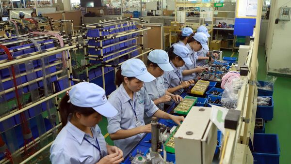 Hoạt động sản xuất tại Công ty TNHH Công nghiệp Minda Việt Nam (khu công nghiệp Bình Xuyên) - Sputnik Việt Nam