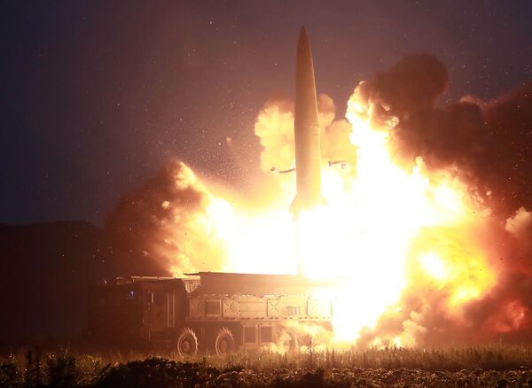 Phóng tên lửa đạn đạo mới ở Triều Tiên - Sputnik Việt Nam