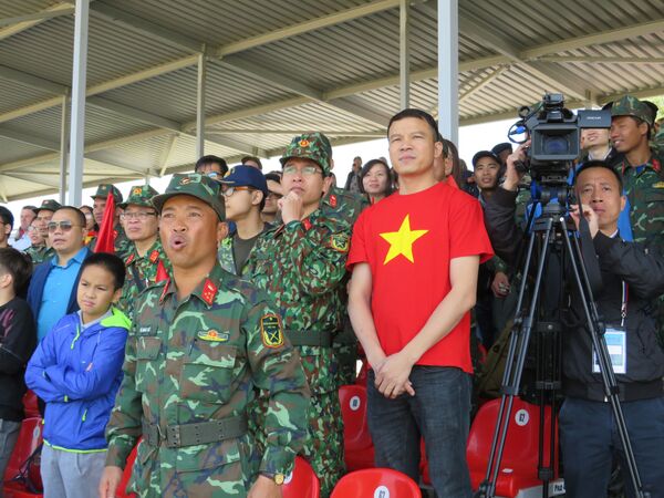 Đội tuyển xe tăng Việt Nam xuất sắc đứng nhất lượt đấu bán kết đầu của bảng 2 Tank Biathlon 2019 Đội tuyển xe tăng Việt Nam xuất sắc đứng nhất lượt đấu bán kết đầu của bảng 2 Tank Biathlon 2019 - Sputnik Việt Nam