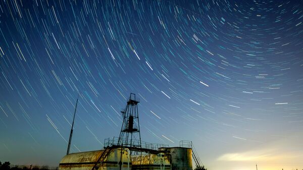Bầu trời đầy sao ở tỉnh Krasnodar trong trận mưa sao băng Perseid - Sputnik Việt Nam
