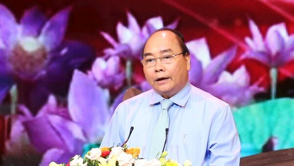  Thủ tướng Nguyễn Xuân Phúc phát biểu tại chương trình.  - Sputnik Việt Nam