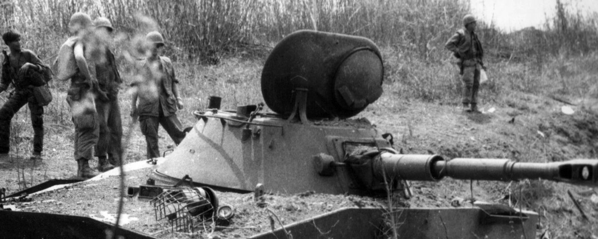 Xe tăng PT-76 tại Việt Nam - Sputnik Việt Nam, 1920, 20.08.2019
