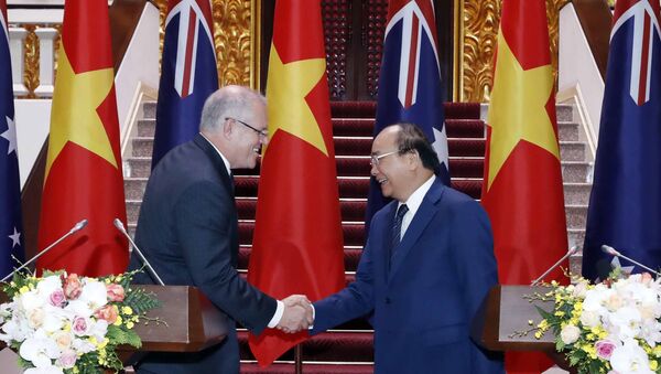 Thủ tướng Nguyễn Xuân Phúc và Thủ tướng Australia Scott Morrison họp báo quốc tế - Sputnik Việt Nam