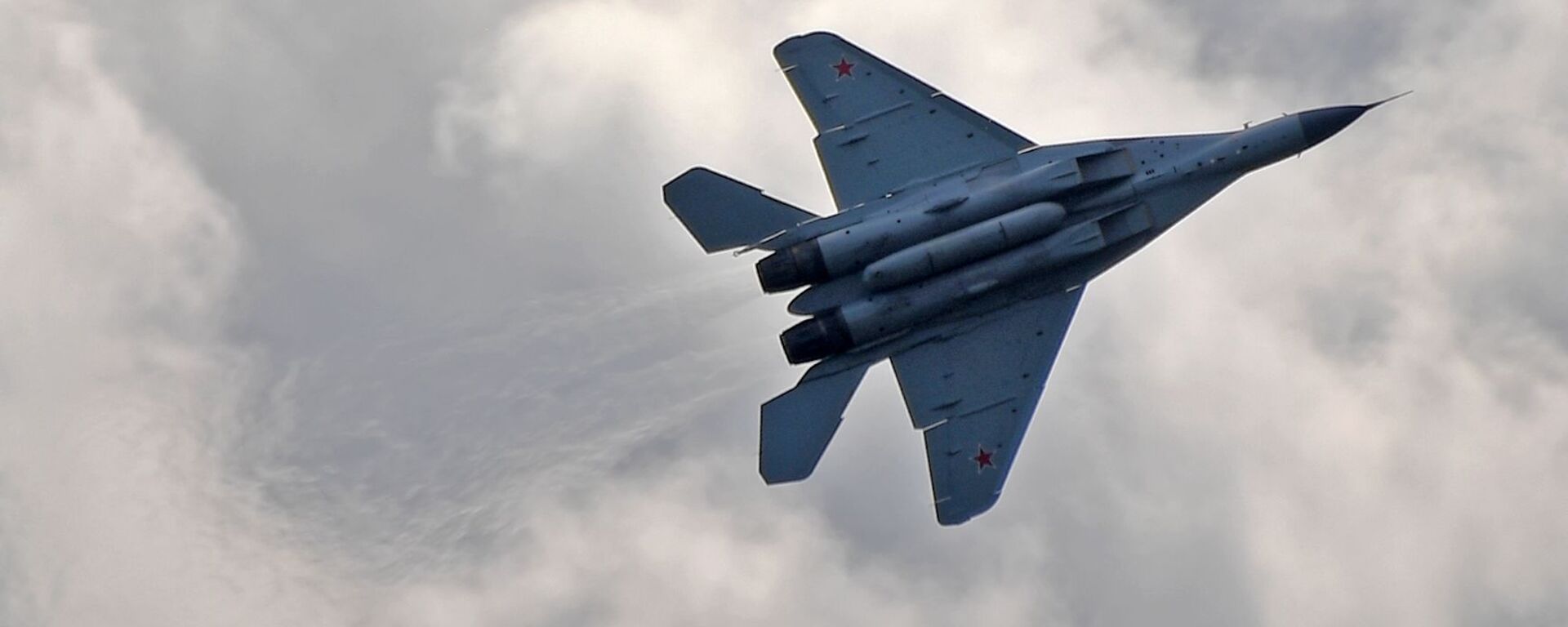 Máy bay chiến đấu tiền tuyến đa chức năng MiG-35 của Nga bay trên MAKS-2019 ở Zhukovsky, ngoại ô Moskva - Sputnik Việt Nam, 1920, 25.11.2023