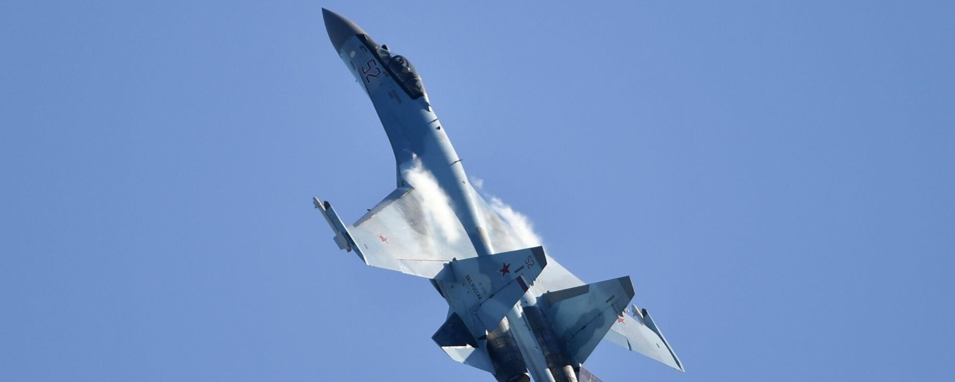 Máy bay chiến đấu đa năng Su-35 của Nga tại Triển lãm Hàng không và Vũ trụ Quốc tế MAKS-2019 - Sputnik Việt Nam, 1920, 12.11.2019
