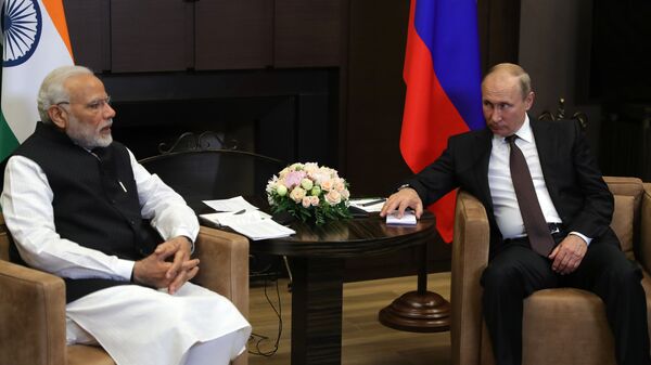 Tổng thống Nga Vladimir Putin và Thủ tướng Ấn Độ Narendra Modi trong một cuộc họp - Sputnik Việt Nam