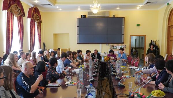 Tọa đàm về dịch thuật văn học Nga-Việt tại MGLU - Sputnik Việt Nam