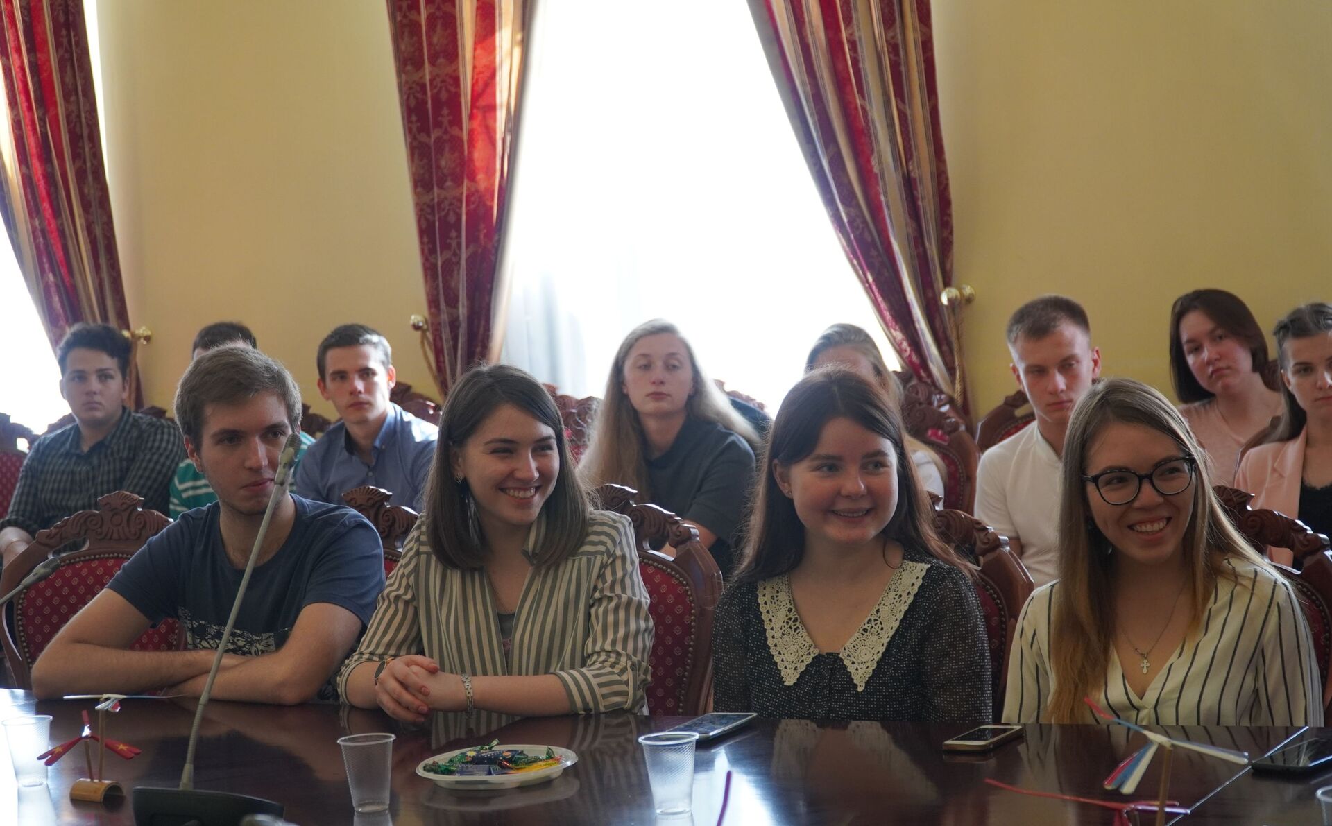 Sinh viên Nga học tiếng Việt tại buổi tọa đàm - Sputnik Việt Nam, 1920, 31.05.2022