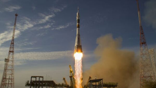 Phóng tên lửa Soyuz từ vũ trụ Baikonur - Sputnik Việt Nam