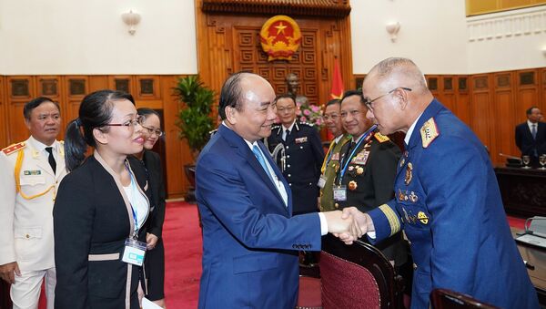 Thủ tướng tiếp các Trưởng đoàn dự Hội nghị Tư lệnh Cảnh sát các nước ASEAN lần thứ 39 tại Việt Nam - Sputnik Việt Nam