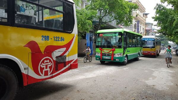 Xe buýt ở Hà Nội  - Sputnik Việt Nam