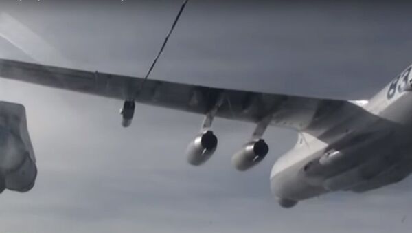 Tiếp nhiên liệu trên không cho máy bay chiến đấu - Sputnik Việt Nam