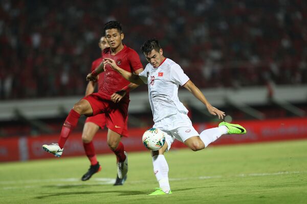 Vòng loại World Cup 2022: Việt Nam đánh bại Indonesia 3:1 Vòng loại World Cup 2022: Việt Nam đánh bại Indonesia 3:1 - Sputnik Việt Nam
