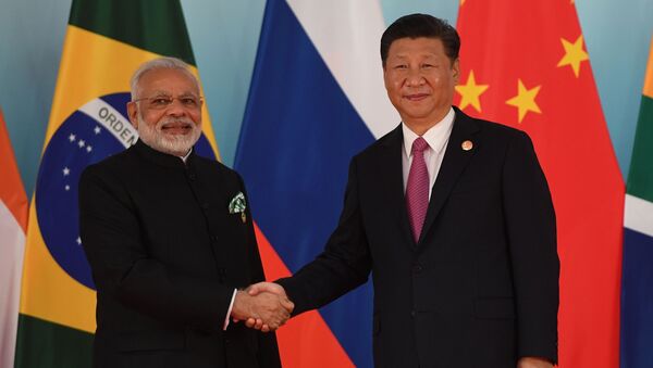 Thủ tướng Ấn Độ Narendra Modi và Chủ tịch Tập Cận Bình - Sputnik Việt Nam