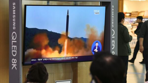 Báo cáo tin tức về việc phóng DPRK của hai tên lửa theo hướng Biển Nhật Bản - Sputnik Việt Nam