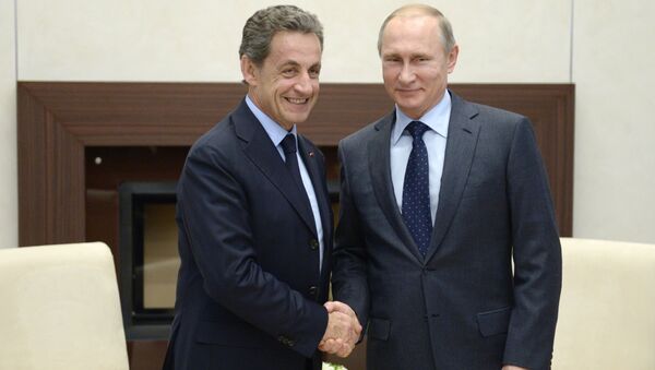 Vladimir Putin và Nicolas Sarkozy - Sputnik Việt Nam
