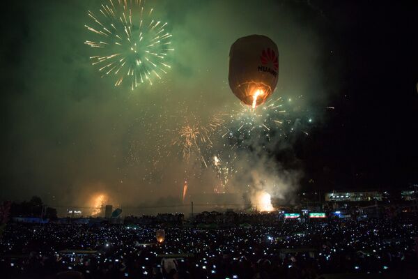 Khinh khí cầu tại Tazaungdaing Lighting Festival ở Myanmar - Sputnik Việt Nam