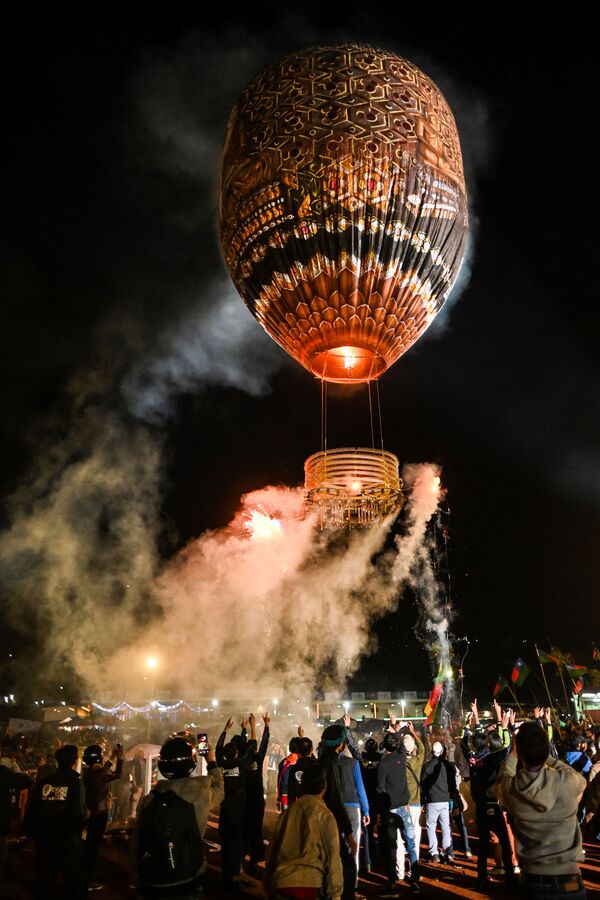 Khinh khí cầu tại Tazaungdaing Lighting Festival ở Myanmar - Sputnik Việt Nam