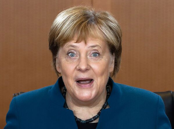 Thủ tướng Đức Angela Merkel tham dự cuộc họp hàng tuần của Chính phủ Đức tại Berlin - Sputnik Việt Nam