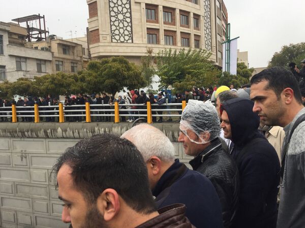 Biểu tình ở Iran: Liệu tăng giá xăng có dẫn đến bùng nổ cuộc cách mạng mới hay không? Biểu tình ở Iran: Liệu tăng giá xăng có dẫn đến bùng nổ cuộc cách mạng mới hay không? - Sputnik Việt Nam