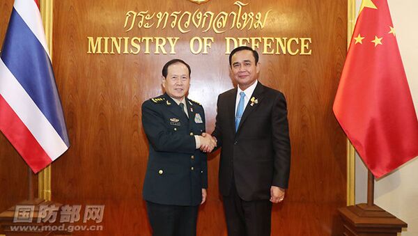 Cuộc hội đàm ngày 17 tháng 11 giữa Bộ trưởng Quốc phòng Trung Quốc Wei Fenhe và Thủ tướng kiêm Bộ trưởng Quốc phòng Thái Lan Prayut Chan-Och tại Bangkok. - Sputnik Việt Nam