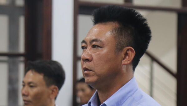 Bị cáo Đinh Tiến Sử tại phiên tòa xét xử vụ án chứa mại dâm tại khách sạn hạng sang Bavico vào tháng 9-2019 - Sputnik Việt Nam