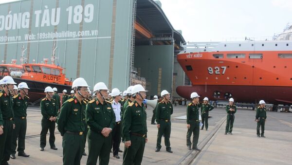 Tàu cứu hộ tàu ngầm cỡ lớn số hiệu 927 Yết Kiêu - Sputnik Việt Nam