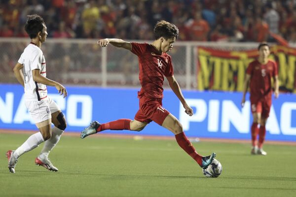 SEA Games 30: U22 Việt Nam vào chung kết sau trận thắng 4-0 SEA Games 30: U22 Việt Nam vào chung kết sau trận thắng 4-0 - Sputnik Việt Nam