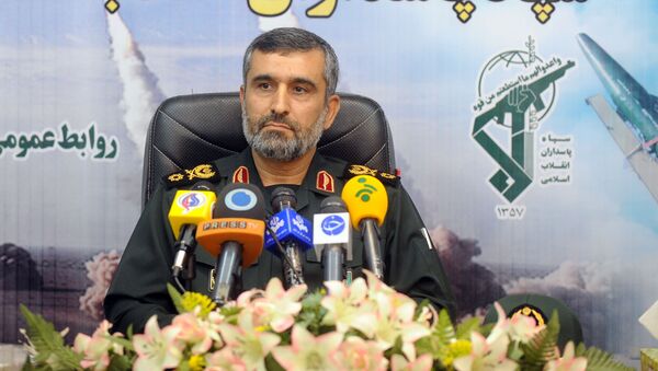 Chỉ huy lực lượng không quân của Quân đoàn Vệ binh Cách mạng Hồi giáo (IRGC) Amir Ali Hajizadeh. - Sputnik Việt Nam