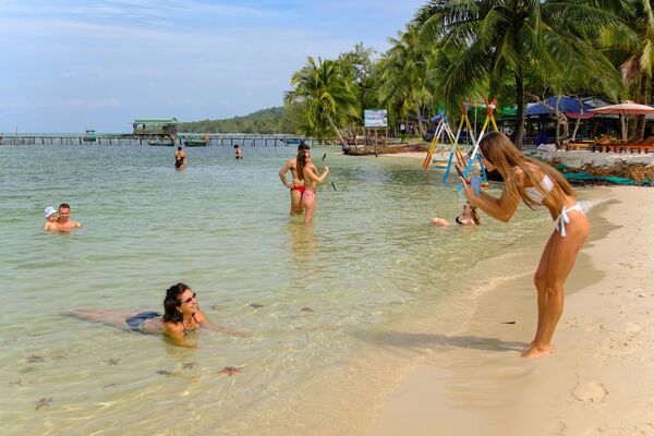 Người Nga muốn đi du lịch “chui” đến các nước châu Á Người Nga muốn đi du lịch “chui” đến các nước châu Á - Sputnik Việt Nam