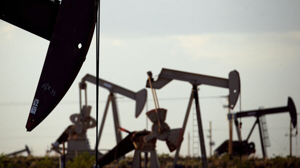  Mỏ dầu gần Lovington, Mexico  - Sputnik Việt Nam