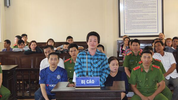 Các bị cáo tại phiên tòa - Sputnik Việt Nam