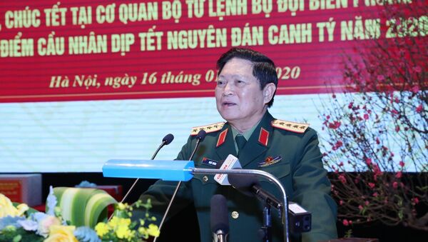 Bộ trưởng Bộ Quốc phòng Ngô Xuân Lịch phát biểu, chúc Tết lực lượng Bộ đội Biên phòng. - Sputnik Việt Nam