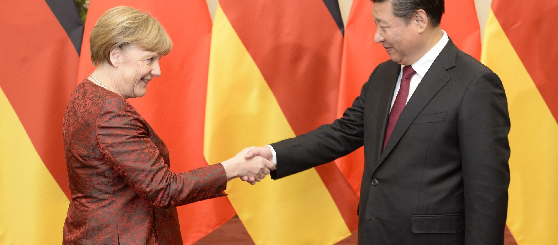 Bà Merkel và ông Tập Cận Bình. - Sputnik Việt Nam, 1920, 23.07.2020
