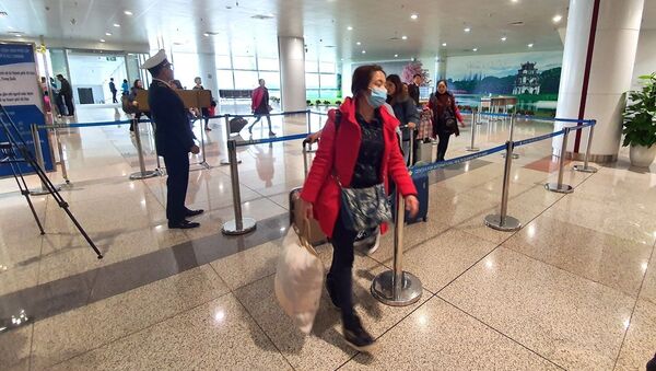  Bộ Y tế kiểm tra phòng chống bệnh viêm phổi tại sân bay quốc tế Nội Bài - Sputnik Việt Nam