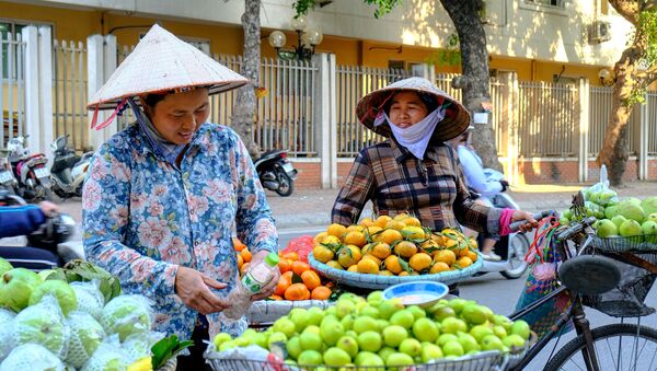 Cuộc sống thường nhật trên những con phố Hà Nội - Sputnik Việt Nam