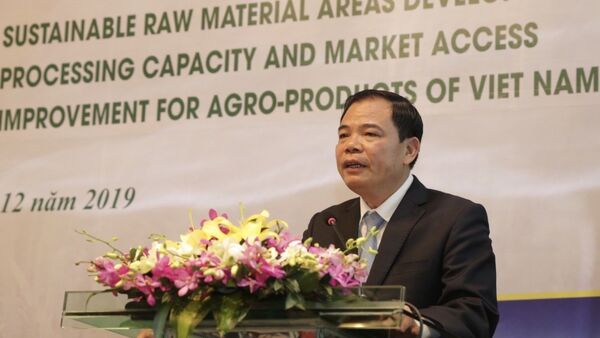 Bộ trưởng Bộ NN & PTNT Nguyễn Xuân Cường phát biểu tại hội nghị.  - Sputnik Việt Nam