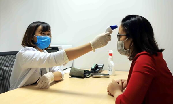 Thông tin về quán thịt trâu nhiễm virus corona, 24 ngày ủ bệnh và tấm thẻ chống được Covid-2019 Thông tin về quán thịt trâu nhiễm virus corona, 24 ngày ủ bệnh và tấm thẻ chống được Covid-2019 - Sputnik Việt Nam