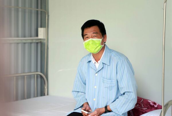 Đà Nẵng đưa 18 khách Hàn Quốc về nước, ca nhiễm virus corona cuối cùng của Việt Nam ra viện Đà Nẵng đưa 18 khách Hàn Quốc về nước, ca nhiễm virus corona cuối cùng của Việt Nam ra viện - Sputnik Việt Nam