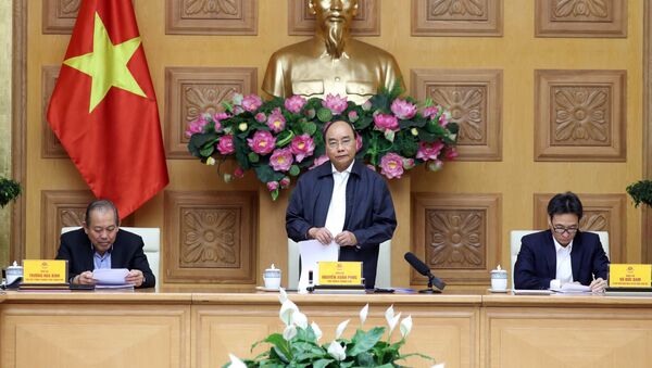  Thủ tướng Nguyễn Xuân Phúc phát biểu tại buổi làm việc. - Sputnik Việt Nam