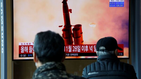 Tin tức với đoạn phim lưu trữ về vụ phóng tên lửa ở Triều Tiên tại Seoul - Sputnik Việt Nam