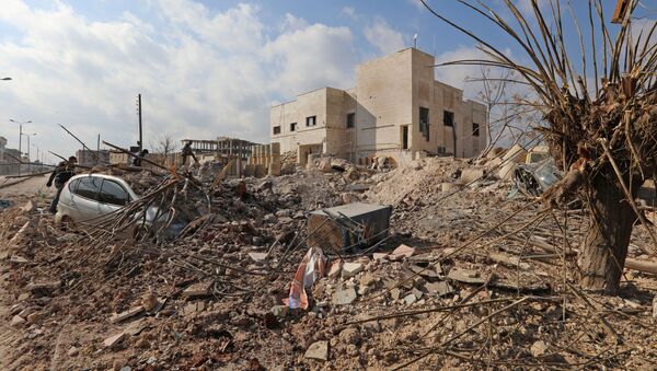 Phá hủy ở thành phố Sarakeb của Syria - Sputnik Việt Nam